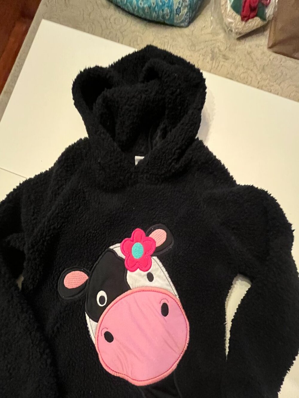 Hoodie - Kids Headquarters Cow Sherpa Hoodie 3T Black Fleece